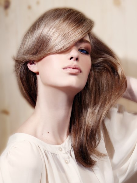 Long hairstyle with a glamorous fringe