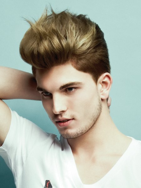 Fashionable men's hairstyles