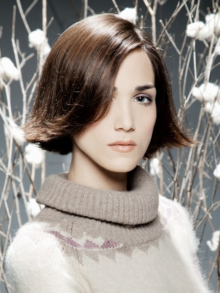 Preppy chin-length bob with flipped-up ends