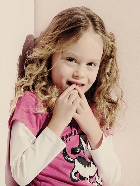 Long curly hair for little girls