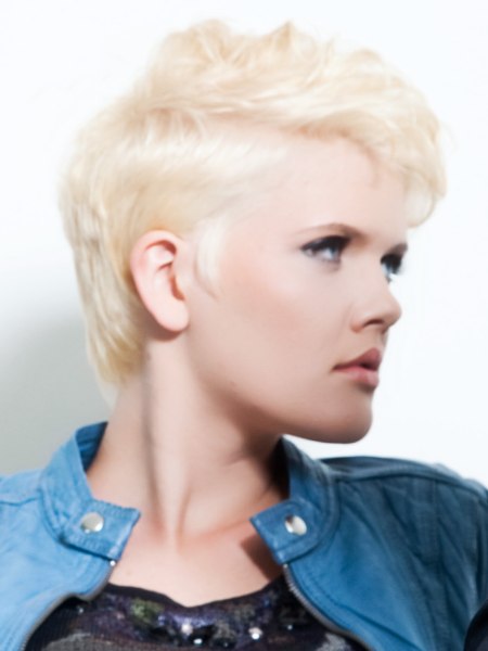 Feminine hairstyle with short side and neck-length sections