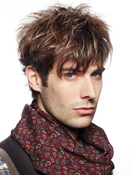 Club-ready men's hair with highlights