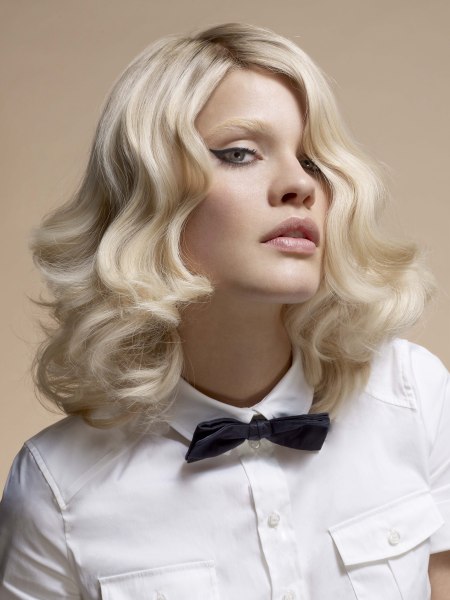 Blonde shoulder length hair with retro waves