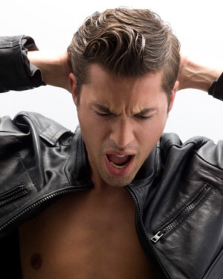 Male 50s hairstyle with a quiff