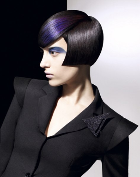 Extreme cheekbone short bob with blue hair coloring