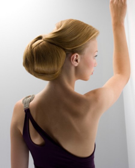 Updo with a nape knot