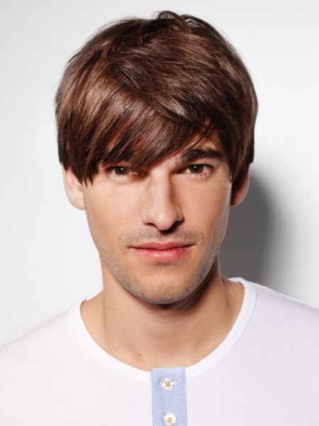Fashion hairstyle for short men's hair