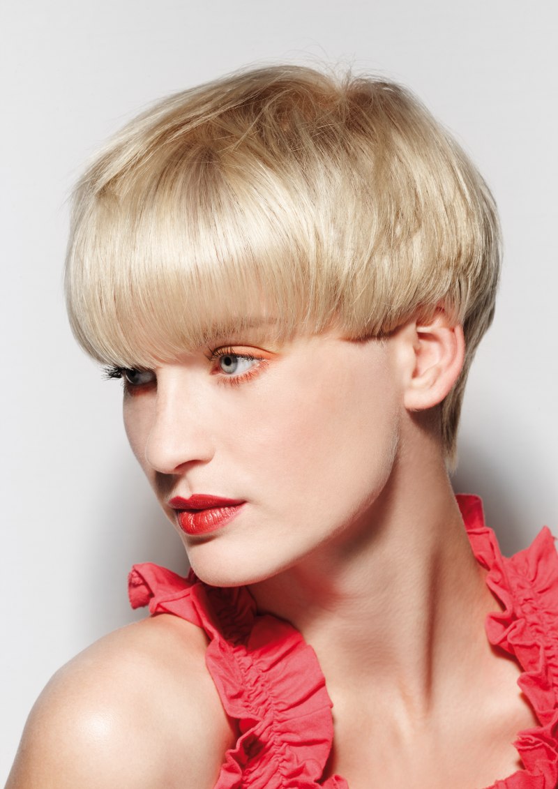 25+ Short Mushroom Hairstyle Images