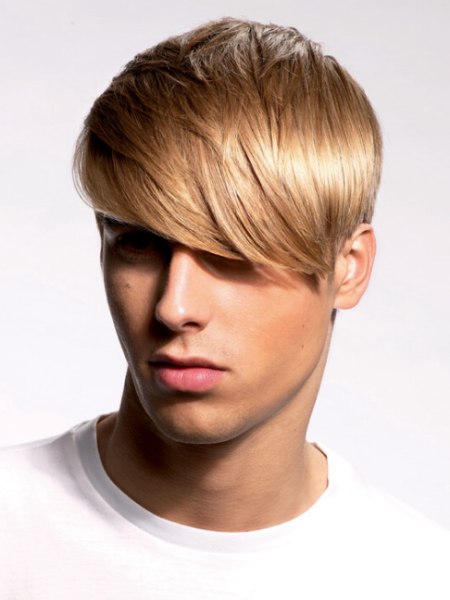 Blonde men's hairstyle