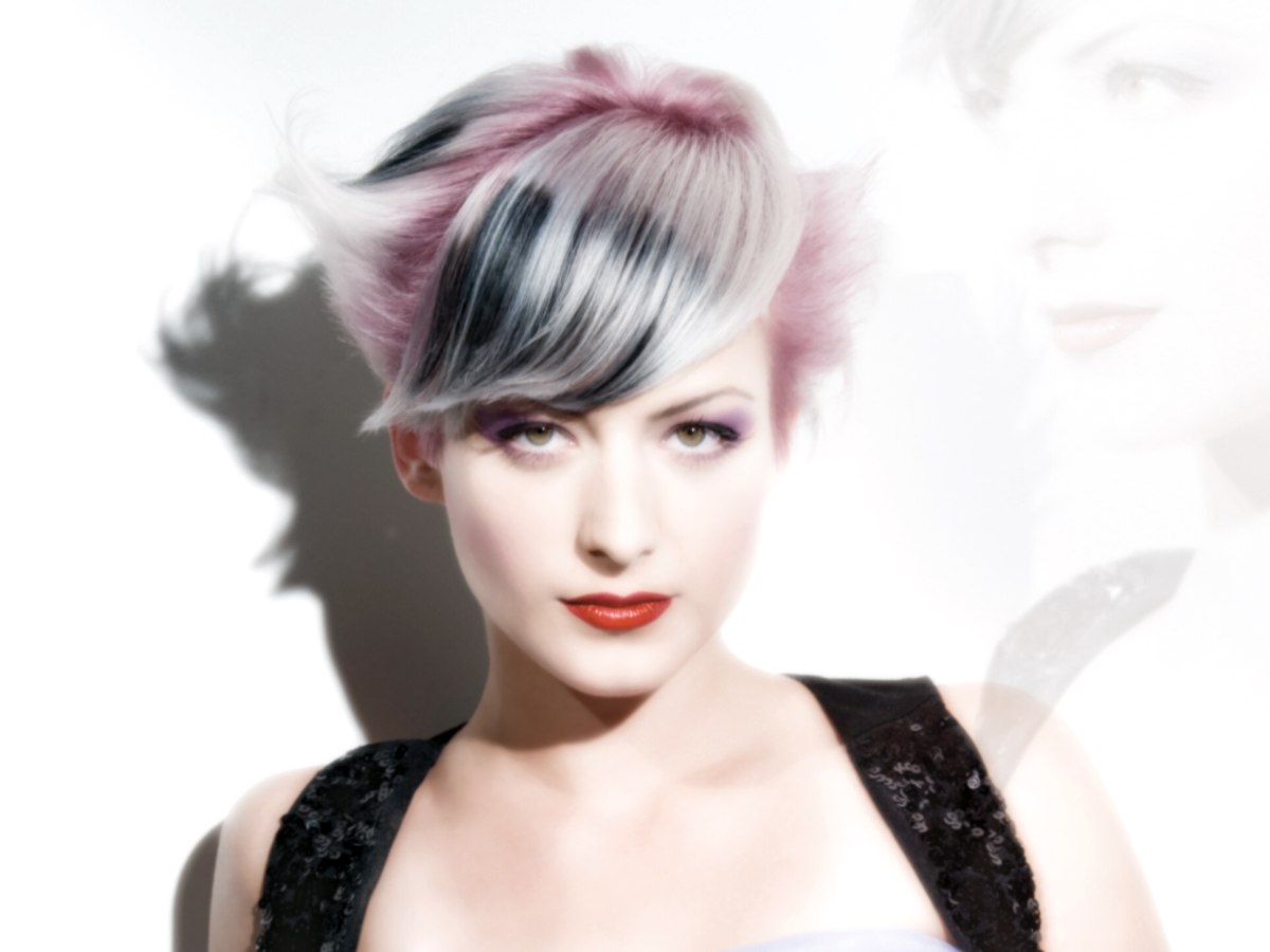 Short Cut With Metallic Pink Platinum And Silver Hair Colors