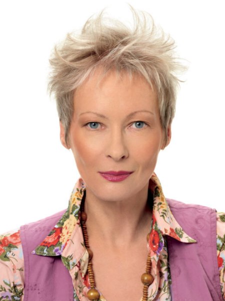 Pixie cut for older women