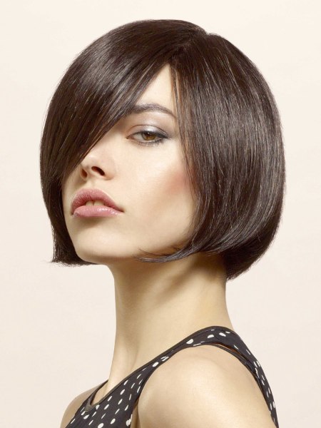 Brown chin-length bob that tickles the chin