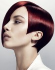 Smooth short hair with pure lines and mod elements