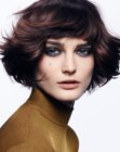 Short layered hairstyle with thinned out tips