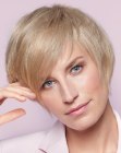 Casual short haircut for blond hair