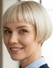 Blonde micro bob