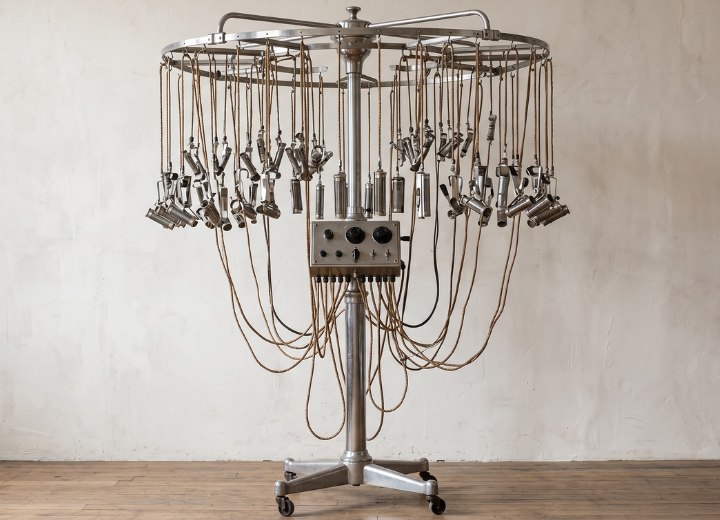 1920s permanent wave machine for hairdressers