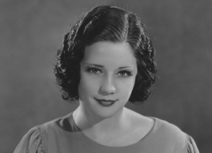 Short 1930s hair with finger waves