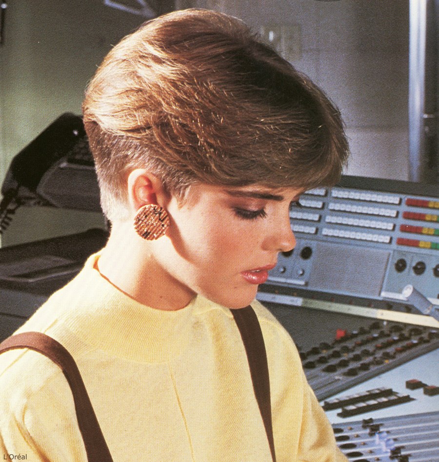 short haircuts nape of neck