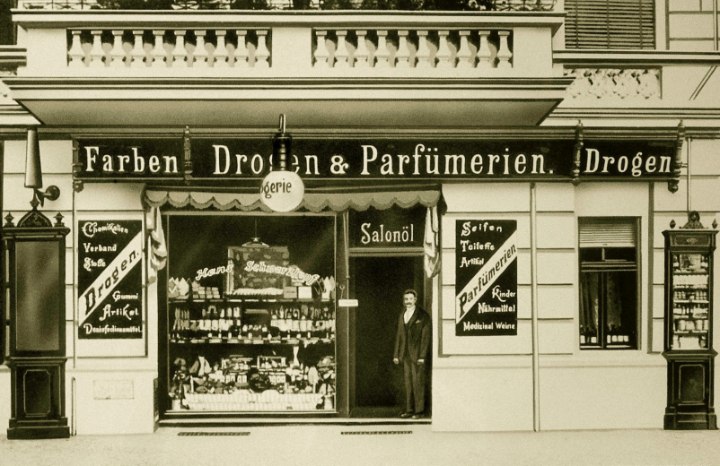 Schwarzkopf drugstore in 1898