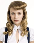 Nostalgic retro hairstyle barreled bangs