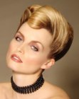 Smooth and sharp updo with Rockabilly elements