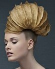 Hairstyle with cocoon shaped hair