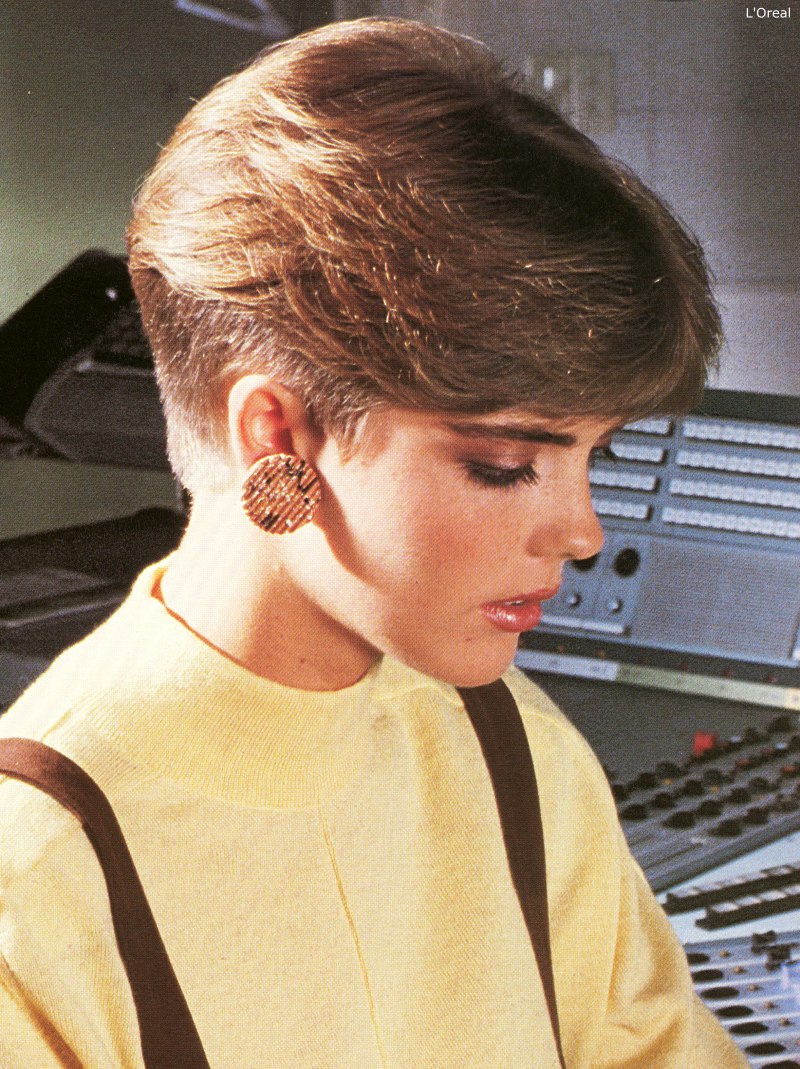 1980s short nape haircut inspired by the pageboy