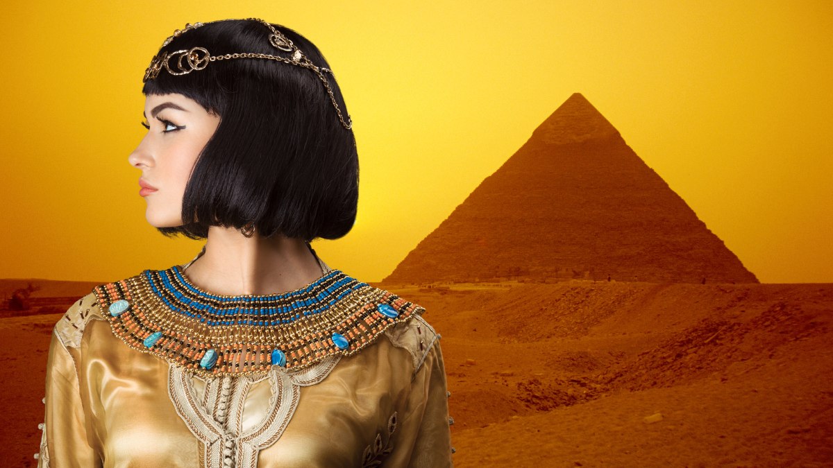 history of haircolor, hair coloring used by egyptians and in