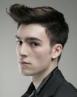 Closely clipped hairstyle for men