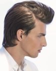 Masculine retro look with lifted hair