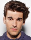 Style for men with slightly wavy hair