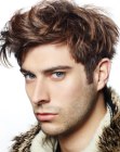 Untamed look for men's hair