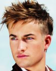 Men's hair with millimeter short sides