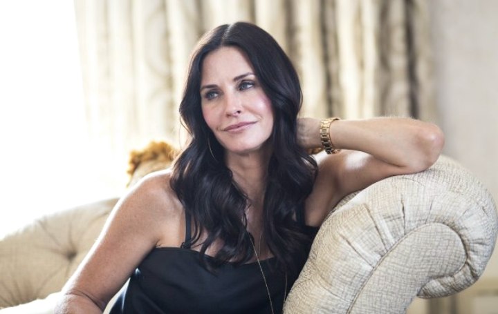 Courteney Cox hair