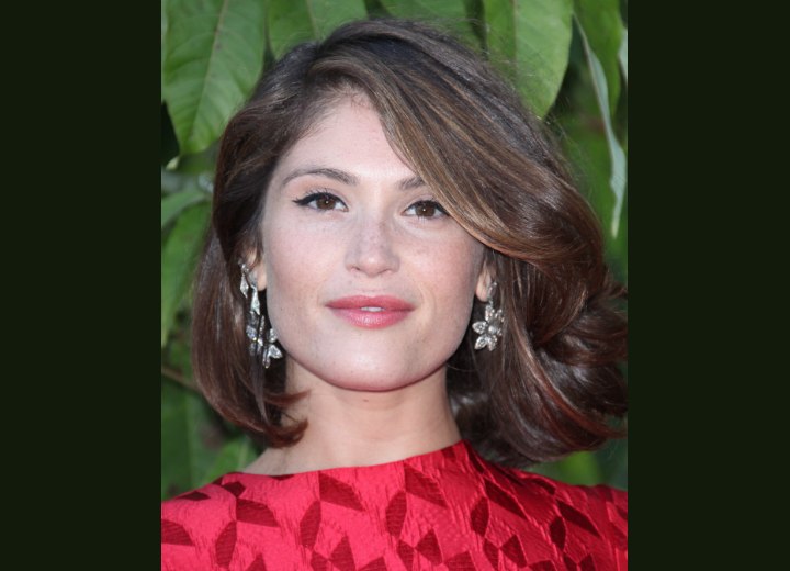 Gemma Arterton’s just above the shoulders hair with a flip