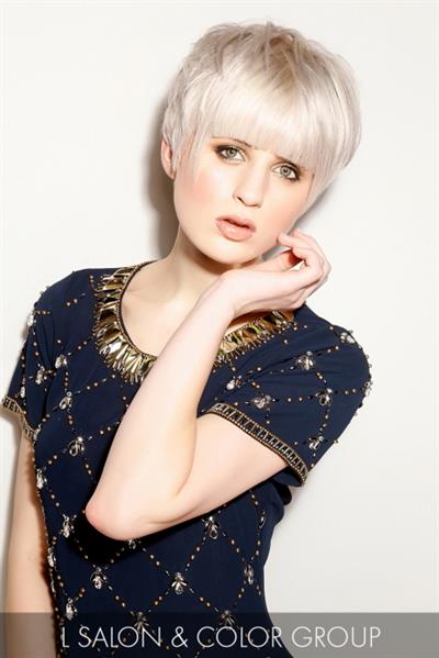 Pixie cuts - Blonde with bangs