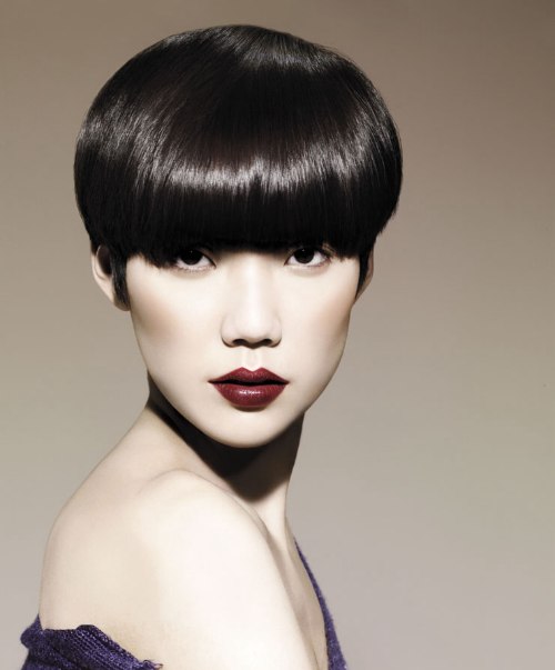 Classy Pixie Cuts with Bangs