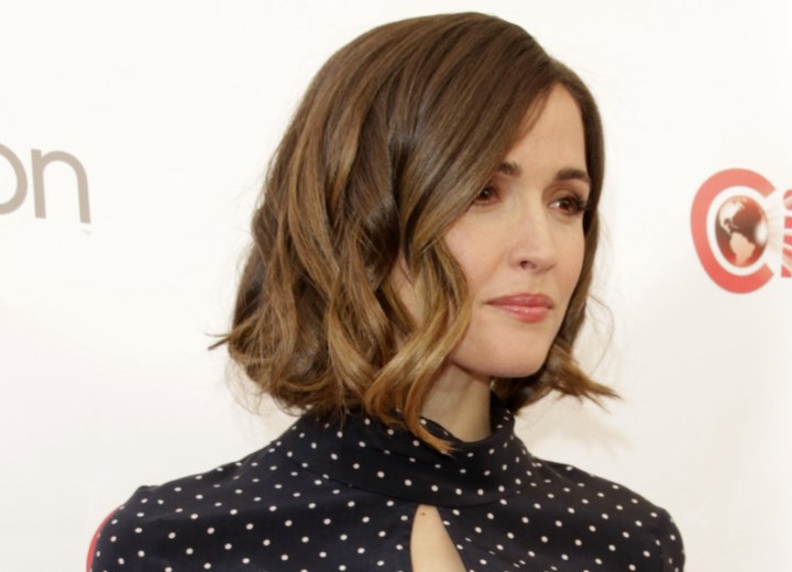 Rose Byrne's long bob hairstyle and ombré hair color