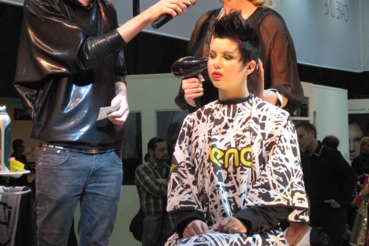 Caped short hair model