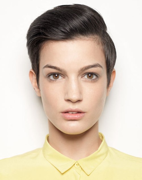 Simple yet stunning pixie cut