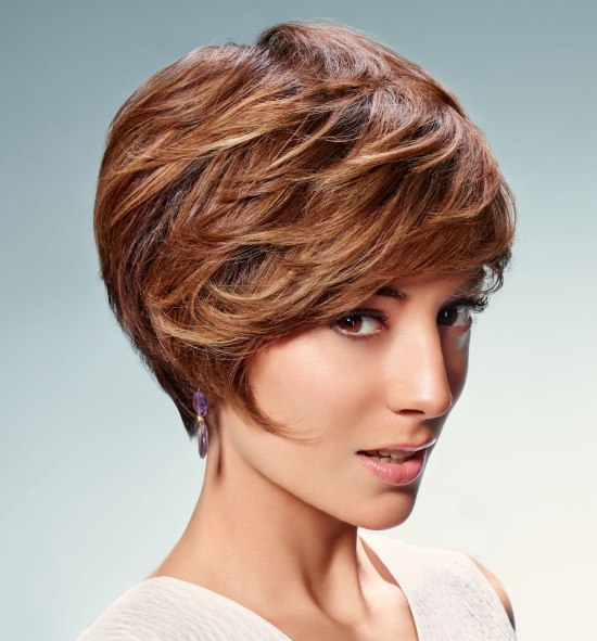 Short layered hairstyles - Cut with a narrow neck section