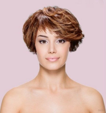 Short hairstyle with layers to try on