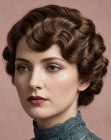 Penteado preso para cabelo castanho