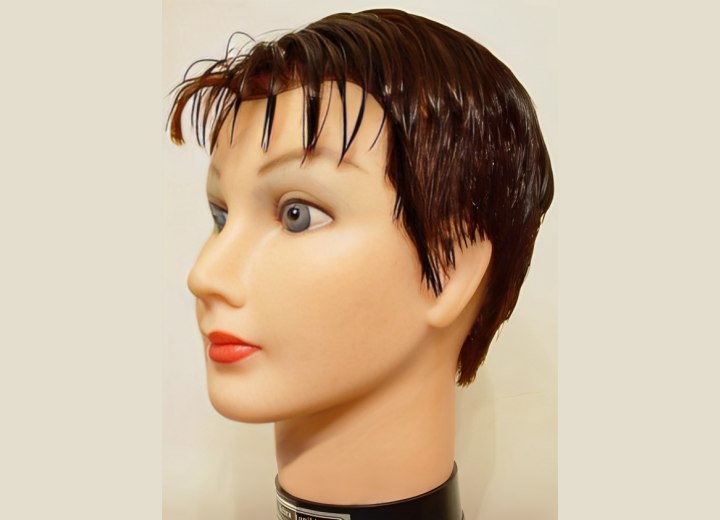 Styling for a short pixie cut - Sleek styling with gel