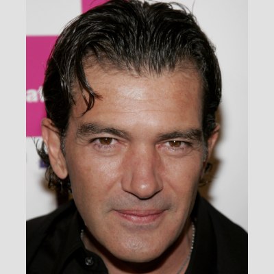 Antonio Banderas hair