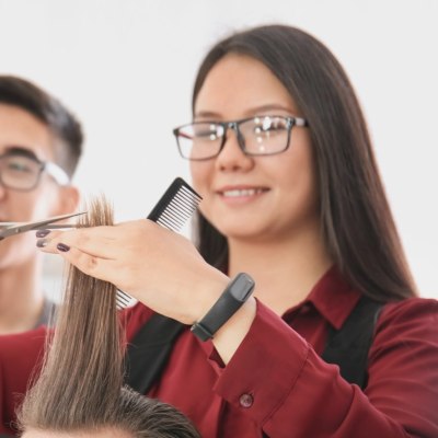 Beauty school student