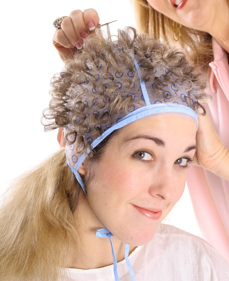 How To Highlight Hair With A Highlighting Cap Frosting Cap Or Tipping Cap how-to-highlight-hair-with-a-highlighting-cap-frosting-cap-or-tipping-cap