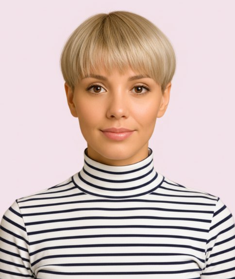Short and textured fashion-forward haircut