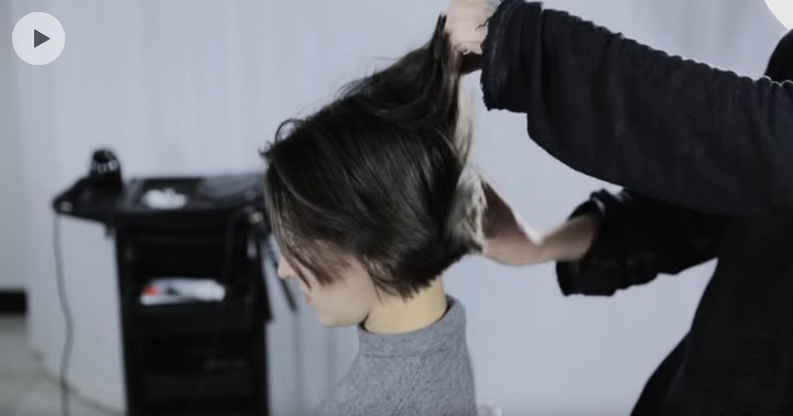 Cutting a short bob with layers